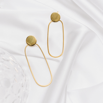 cercei PLATTITUDE Minimal, realizati manual - Monom