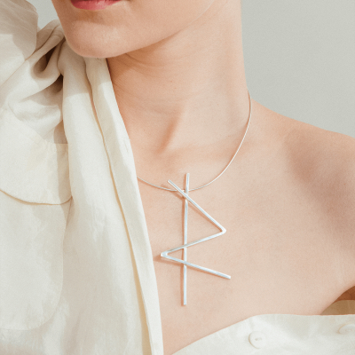 Colier ALPHABET STRENGTH Minimalist, realizat manual. - Monom