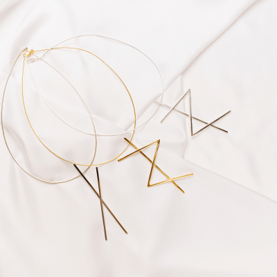 Colier ALPHABET STRENGTH Minimalist, realizat manual. - Monom