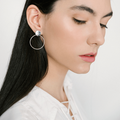 Cercei PLATTITUDE DOUBLE CIRCLE Minimal, realizati manual. - Monom