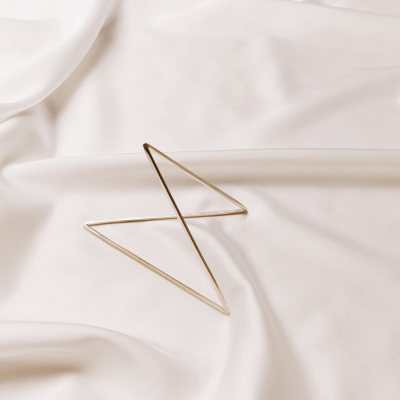 Bratara ALPHABET RHYTHM Minimal, realizata manual. - Monom