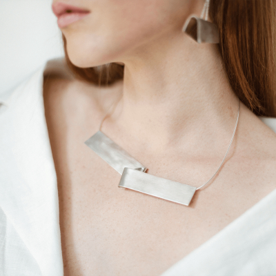 Colier IMPERFECT BAND design minimal, realizat manual. - Monom