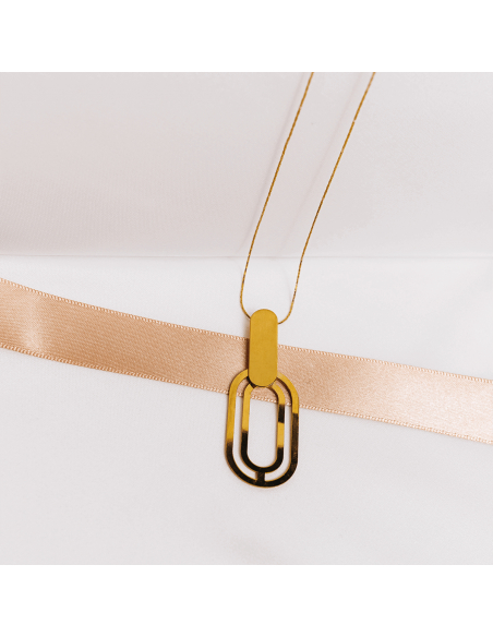The Troia Pendant necklace Minimalist, handcrafted - Monom