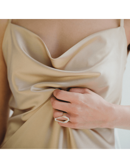 TECTONICA Minimal Ring, handcrafted. - Monom