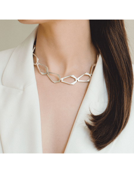 Colier TECTONICA Minimal, realizat manual. - Monom