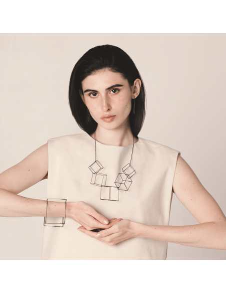 TRANSLATIONS NECKLACE