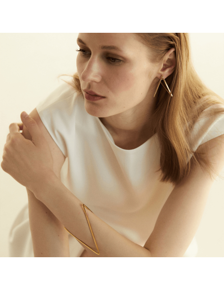 ALPHABET RHYTHM Minimal Earrings - Handmade by Monom