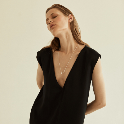 Colier Alphabet Freya Minimal, realizat manual - Monom