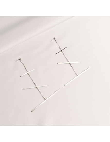 ALPHABET FREYA Minimal Earrings - Handmade by Monom