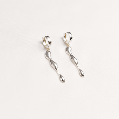 ONIA CREOLE Minimal Earrings, Handmade by Monom