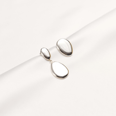SIA ASIMETRICI Minimal Earrings, Handmade by Monom