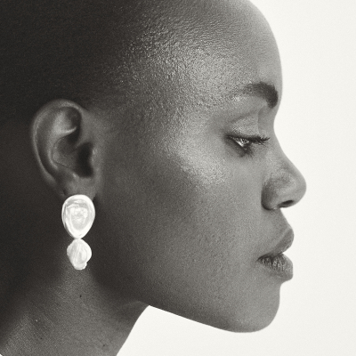 Sia Lush Minimal Earrings, handcrafted. - Monom 2