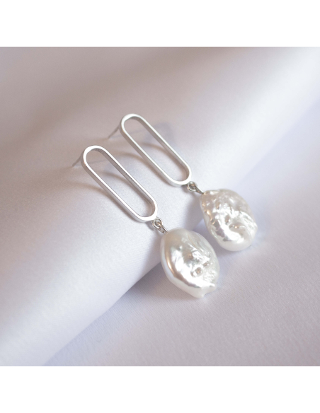 Caliope Lush Minimal Earrings, Handmade by Monom