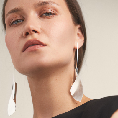 Cercei Etala Petal, minimal, realizati manual - Monom 2