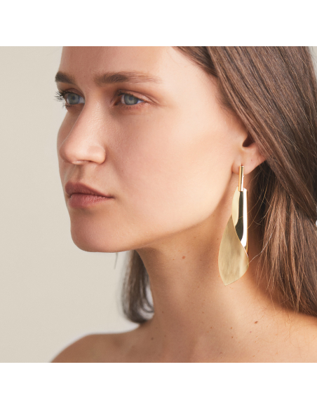 Cercei Etala Petal, minimal, realizati manual - Monom