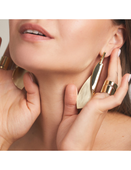 Cercei Etala Petal, minimal, realizati manual - Monom