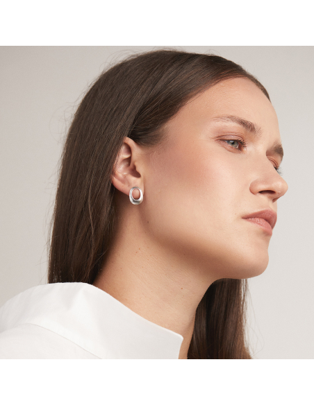 Cascara Oval Small Minimal Earrings - Handmade by Monom