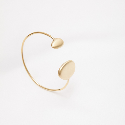 SIA Minimal Bracelet, handcrafted. - Monom