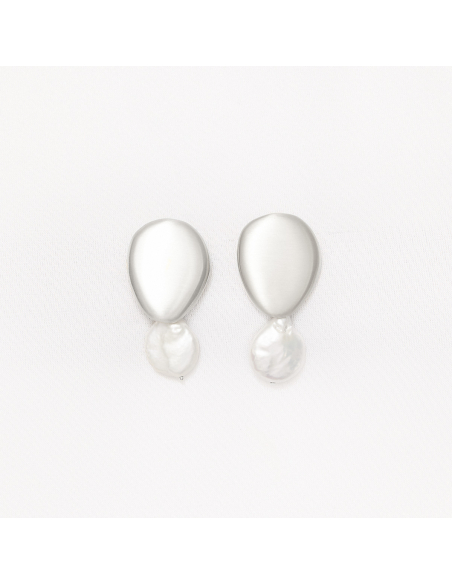 Sia Lush Minimal Earrings, handcrafted. - Monom