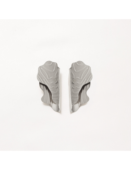 IRIDEA SMALL TEXTURED EARRINGS