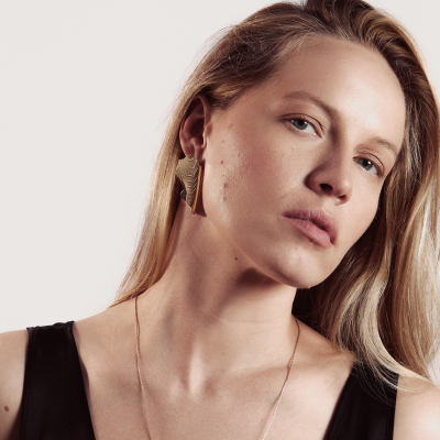 IRIDEA SMALL TEXTURED EARRINGS 2