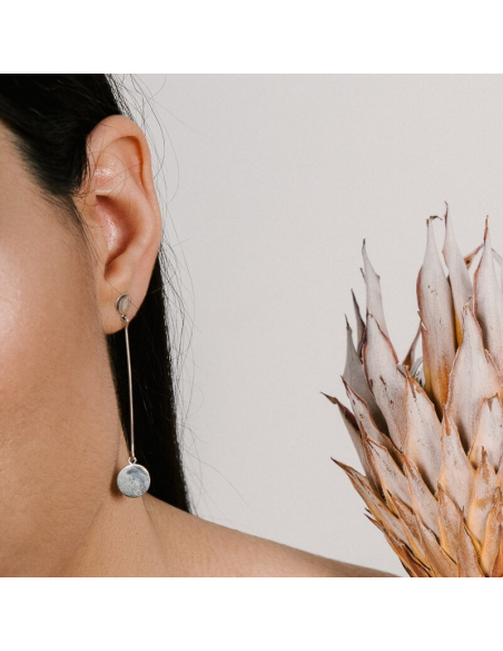PLATTITUDE LONG CIRCLE earrings Minimalist, handcrafted - Monom