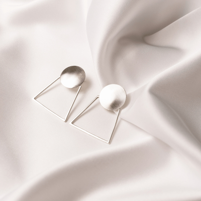 HERA earrings Minimalist, handcrafted - Monom